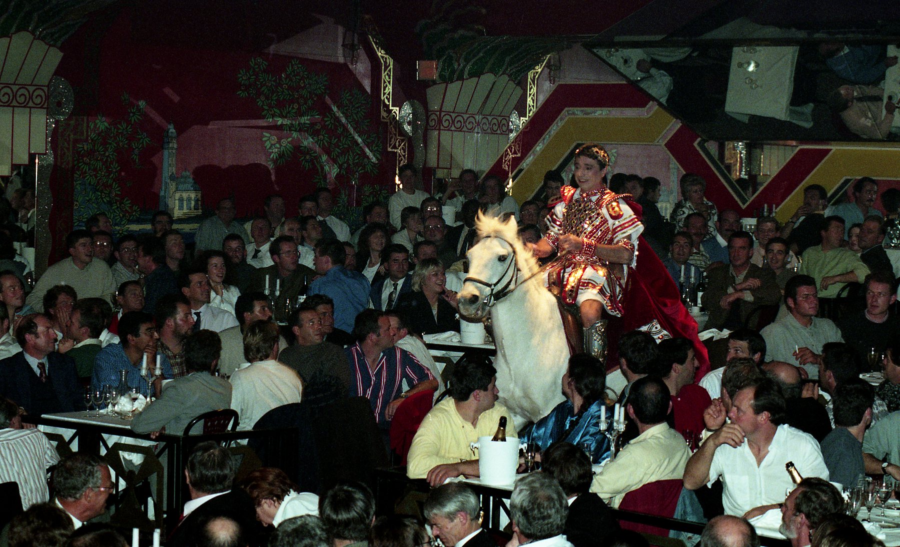 La Revue et les artistes - Photo 110